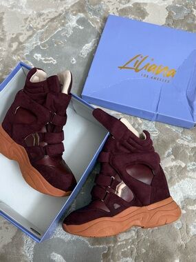AKIRA Burgundy and Tan Wedge Sneakers